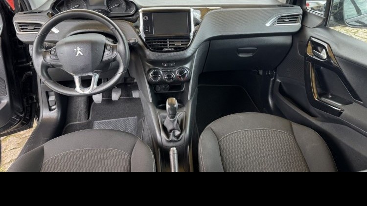 Peugeot 208 1.2 Sytle