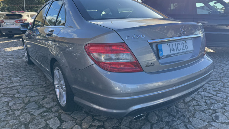 Mercedes-Benz Classe C 220 AMG