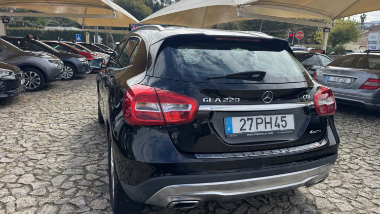 Mercedes-Benz Classe GLA 220